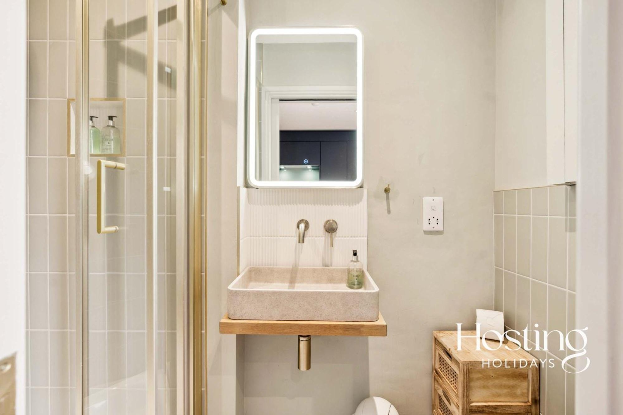 The Loft - 1 Bed Luxury Apartment With Bathtub Henley-on-Thames Eksteriør bilde